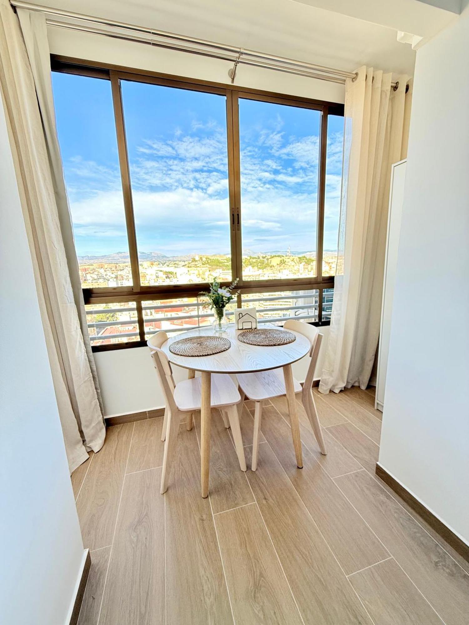 Apartament 18Th Floor City Center Riscal アリカンテ エクステリア 写真